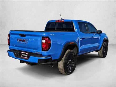 New 2026 GMC Canyon Elevation w/ Technology Package image 2