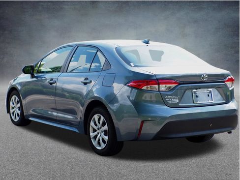 Used 2024 Toyota Corolla LE FWD image 30