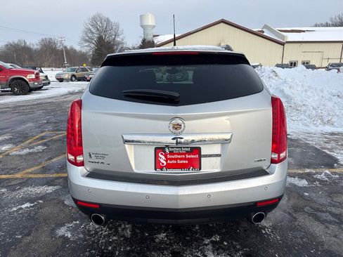 Used 2014 Cadillac SRX Luxury image 7