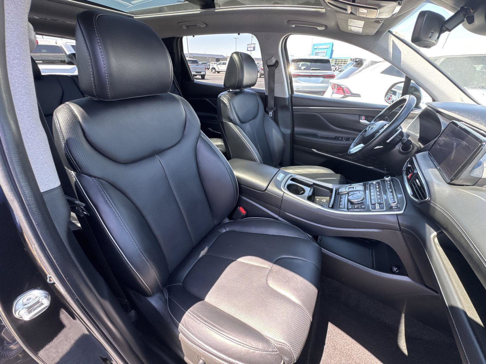 Used 2023 Hyundai Santa Fe Limited AWD/4WD image 19