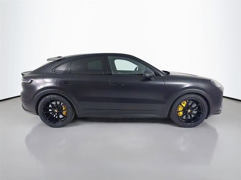 Certified 2024 Porsche Cayenne Turbo GT image 28