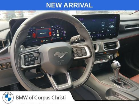 Used 2025 Ford Mustang GT Premium w/ GT Performance Package RWD image 14