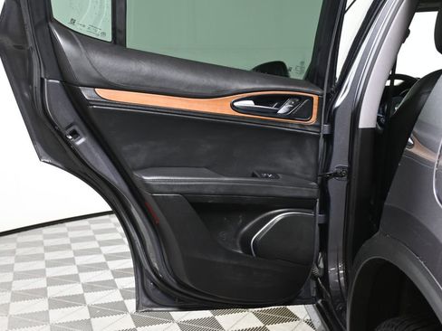 Used 2019 Alfa Romeo Stelvio Ti Lusso w/ Quick Order Package 22X Lusso image 32