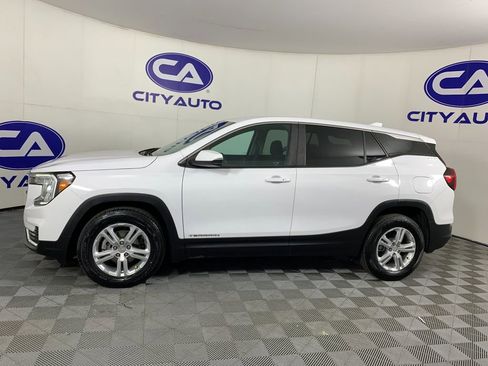 Used 2022 GMC Terrain SLE w/ Fleet Convenience Package FWD image 6