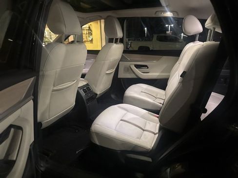 Used 2024 MAZDA CX-90 3.3 Turbo w/ Premium Plus Pkg image 9