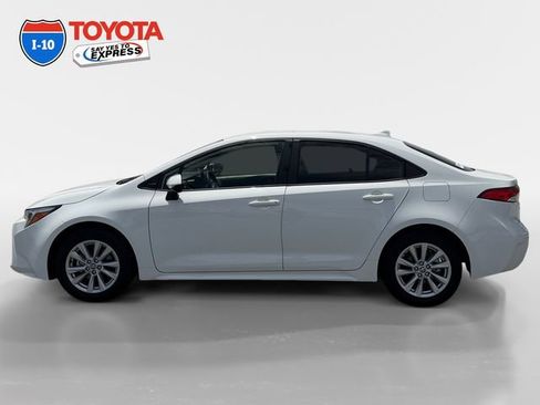 Certified 2026 Toyota Corolla LE w/ LE Premium Package FWD image 2