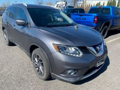Used 2016 Nissan Rogue SL w/ SL Premium Package AWD/4WD image 3