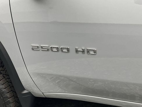 Certified 2024 Chevrolet Silverado 2500 Custom w/ Custom Value Package AWD/4WD image 8