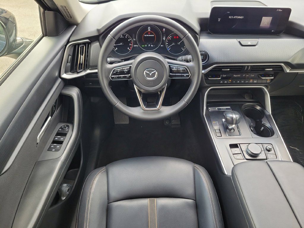 Used 2025 MAZDA CX-90 3.3 Turbo w/ Select Package AWD/4WD image 9