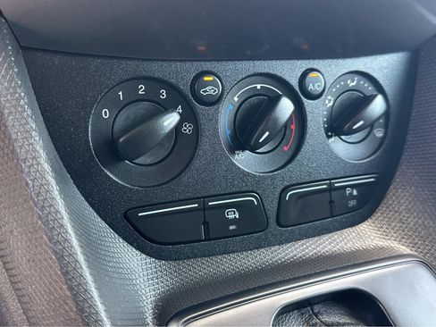 Used 2016 Ford Transit Connect XLT FWD image 23