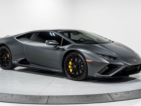 Used 2023 Lamborghini Huracan EVO image 40