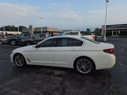 Used 2021 BMW 530i xDrive w/ Premium Package AWD/4WD image 34