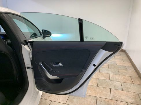 Used 2023 Mercedes-Benz CLA 250 4MATIC image 55