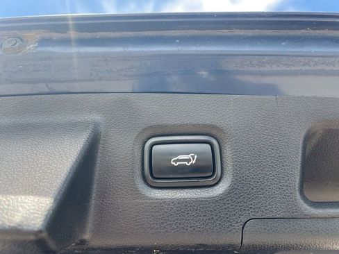 Used 2021 Hyundai Santa Fe SEL w/ Convenience Package FWD image 31
