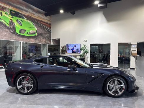 Used 2014 Chevrolet Corvette Stingray Coupe w/ 3LT Preferred Equipment Group RWD image 5