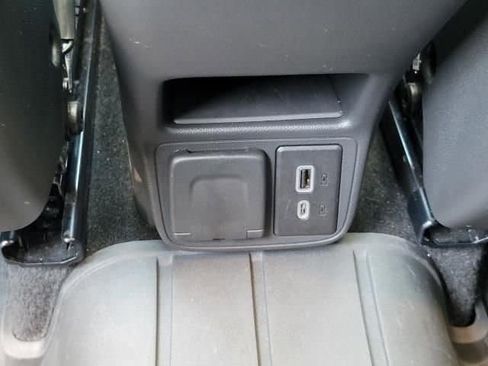 Used 2023 Buick Encore GX Essence w/ Advanced Technology Package AWD/4WD image 18