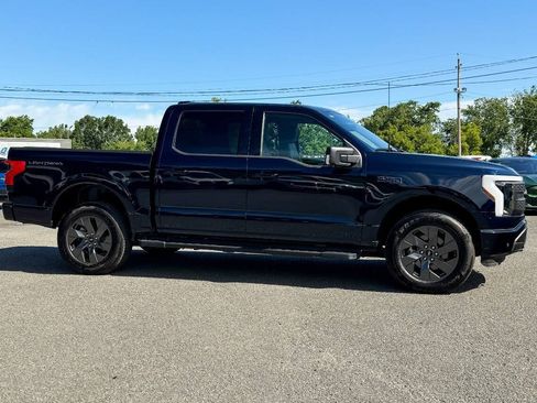 Used 2025 Ford F150 Lightning Flash w/ Max Trailer Tow Package AWD/4WD image 2