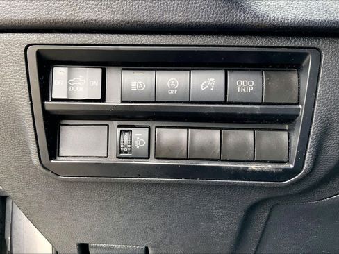 Used 2023 Toyota Tundra SR5 image 33