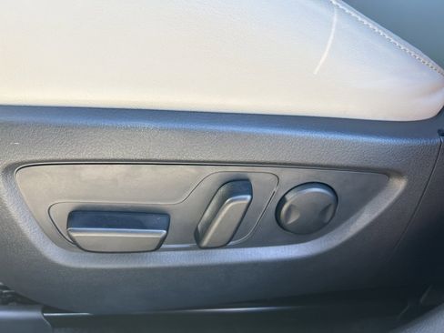 Used 2025 MAZDA CX-30 AWD 2.5 S w/ Preferred Package image 16