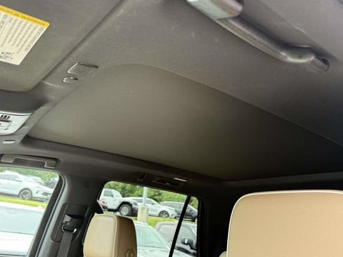 Certified 2023 Chevrolet Tahoe Premier AWD/4WD image 14