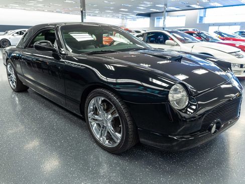 Used 2002 Ford Thunderbird RWD image 3