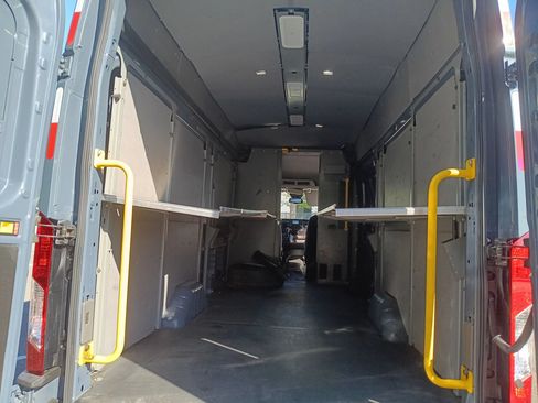 Used 2020 Ford Transit 250 148 High Roof Extended RWD image 10
