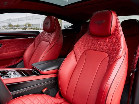 Used 2022 Bentley Continental GT image 39