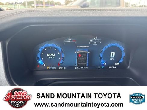 Used 2025 Ford Bronco Badlands w/ Sasquatch Package image 17