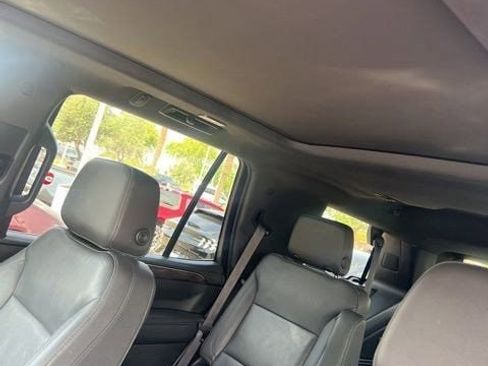 Used 2023 Chevrolet Tahoe Z71 w/ Z71 Off-Road Package image 12