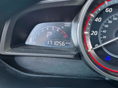 Used 2015 MAZDA MAZDA3 i Sport image 20