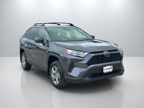 Used 2024 Toyota RAV4 LE image 3