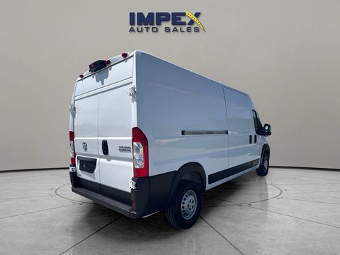 Used 2026 RAM ProMaster 2500 w/ Convenience Group FWD image 5