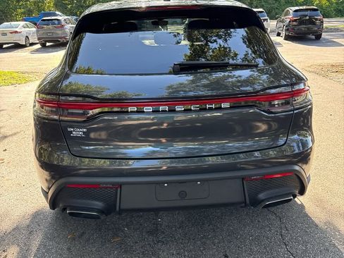 Used 2024 Porsche Macan image 6