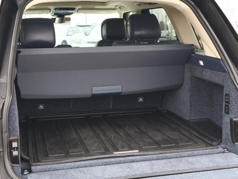 Used 2021 Land Rover Range Rover Westminster Edition image 23