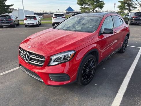 Used 2019 Mercedes-Benz GLA 250 4MATIC image 3