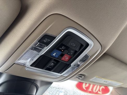 Used 2019 RAM 2500 Laramie image 35