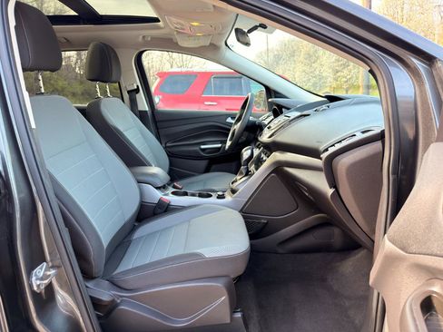 Used 2016 Ford Escape SE image 14