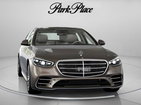 New 2026 Mercedes-Benz S 580 4MATIC Sedan image 35