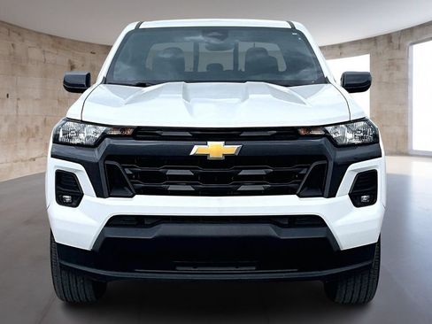 Used 2024 Chevrolet Colorado LT w/ LT Convenience Package RWD image 4