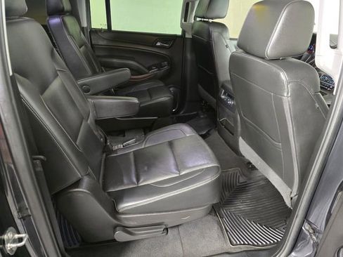 Used 2020 GMC Yukon XL SLT image 13