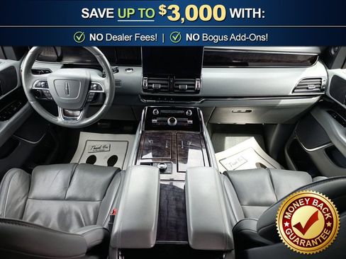 Used 2018 Lincoln Navigator L Reserve w/ Technology Package AWD/4WD image 17