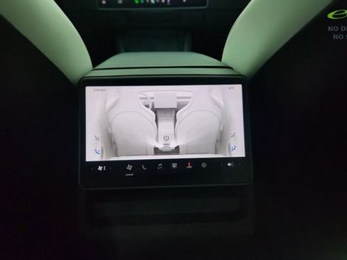 Used 2024 Tesla Model 3 Performance AWD/4WD image 37