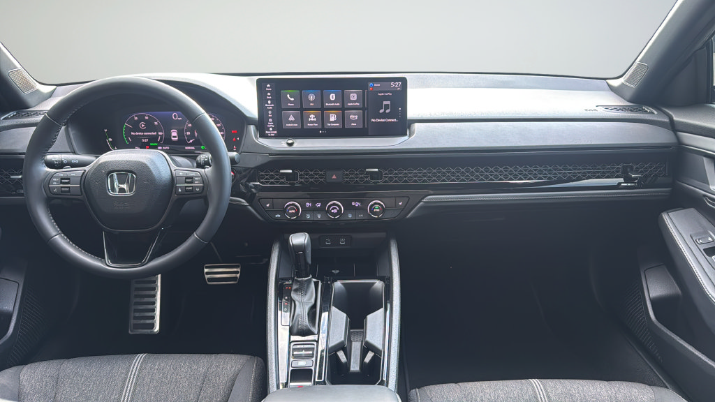 Used 2025 Honda Accord Sport image 11