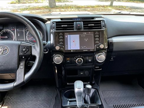Used 2020 Toyota 4Runner TRD Off-Road Premium w/ Moonroof Package AWD/4WD image 9