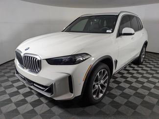 Used 2024 BMW X5 xDrive40i video 1