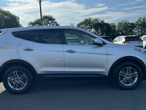 Used 2018 Hyundai Santa Fe Sport AWD/4WD image 4