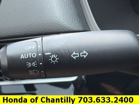 Certified 2025 Honda Civic Sport image 10