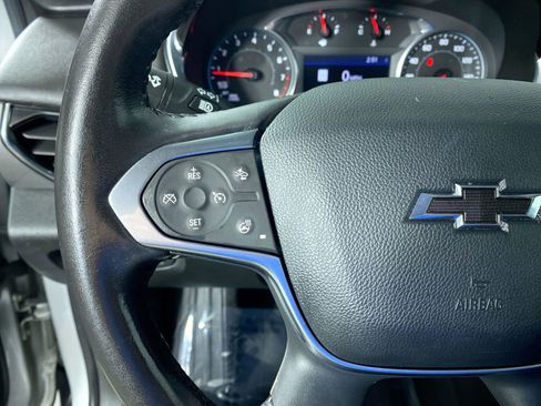 Used 2020 Chevrolet Traverse RS image 11