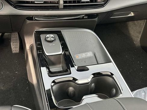 New 2026 Buick Enclave Sport Touring w/ Power Package AWD/4WD image 17