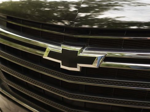 Used 2020 Chevrolet Traverse Premier w/ Redline Edition FWD image 39